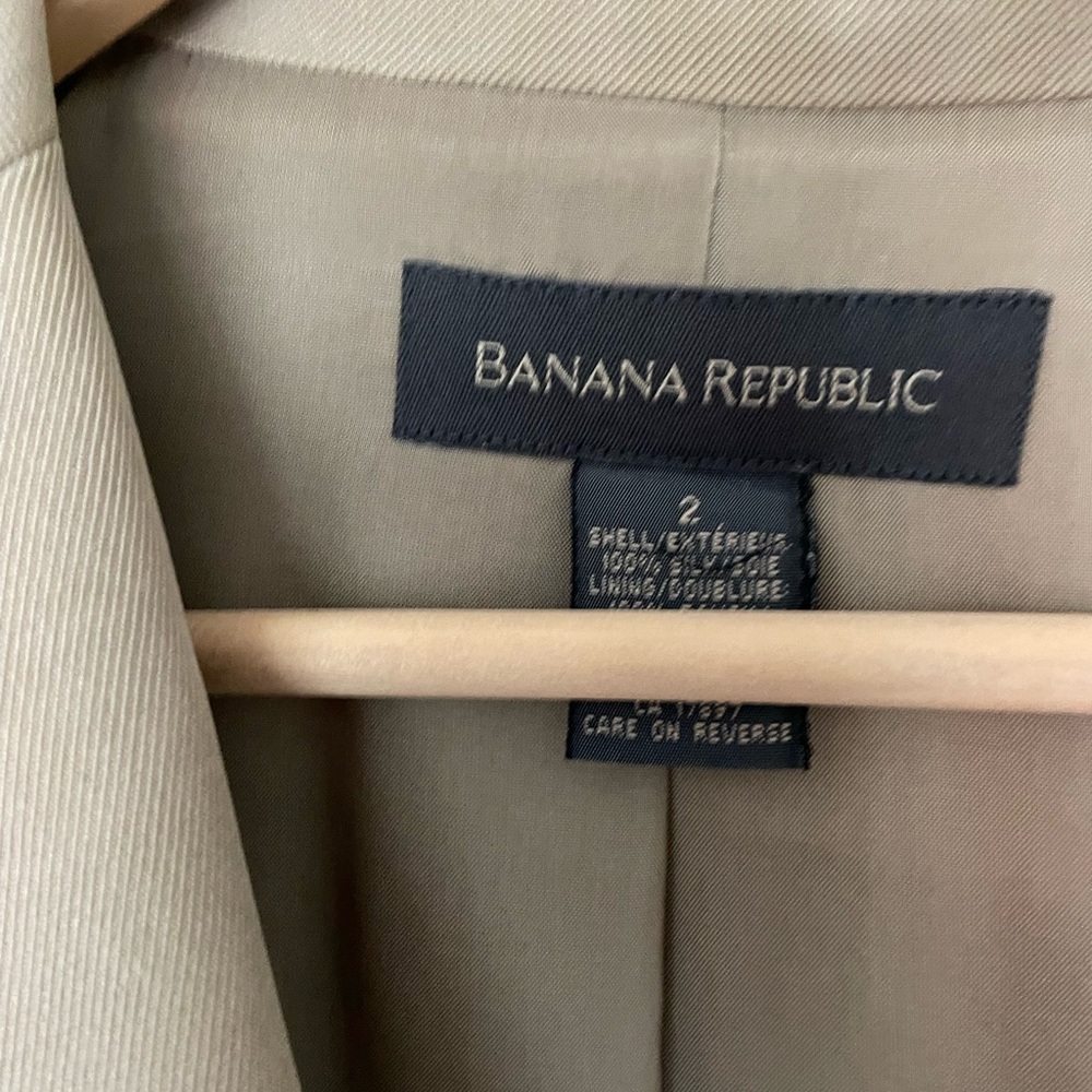 Matching suit - Picture 6 of 6